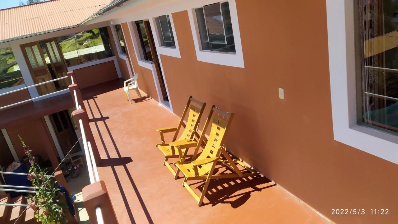 Tikawasi Homestay Comunidad Pueblo Isla Amantani Jose Luis Ocosuyo ภายนอก รูปภาพ
